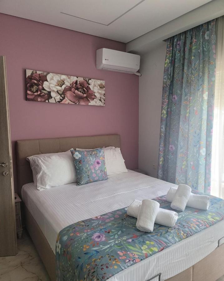 Studios Aigialos Peraia  Phòng bức ảnh